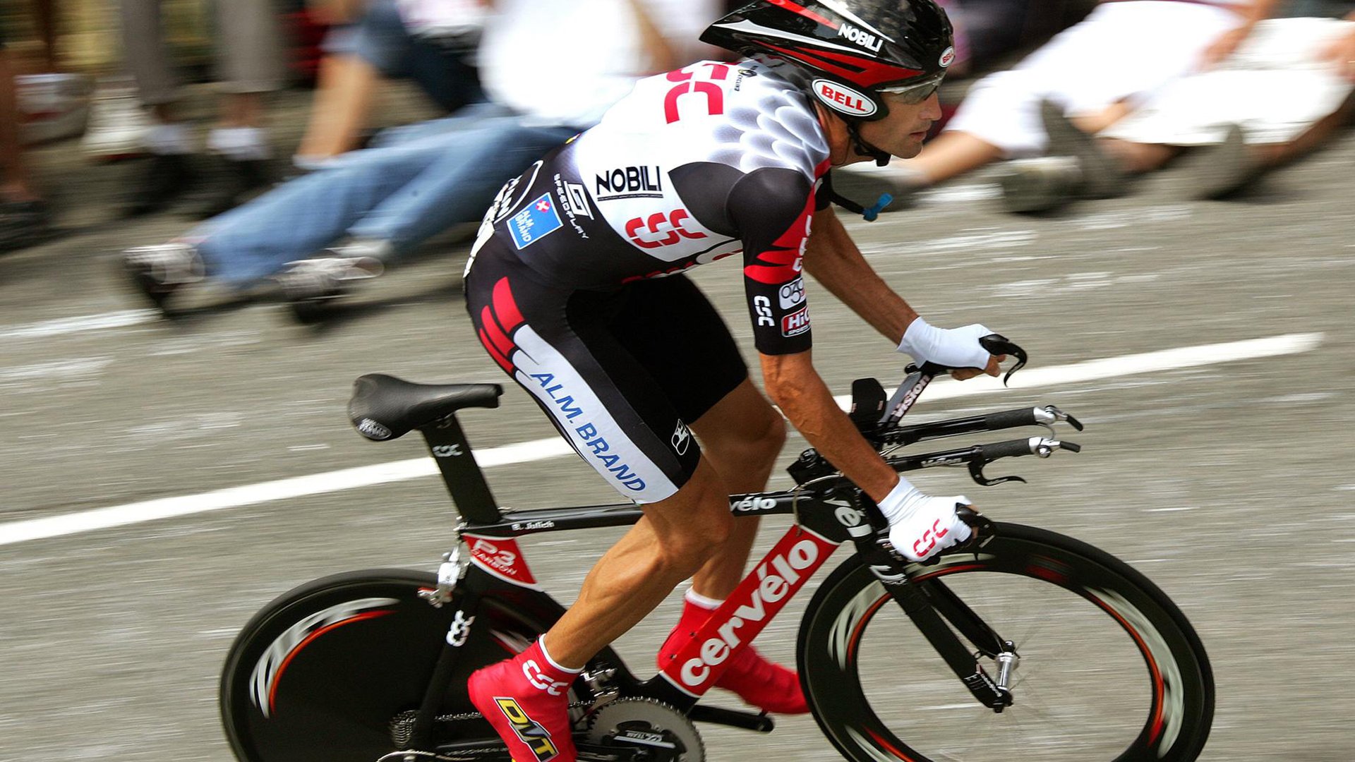 _青少年电竞与体育融合大赛：未来运动新趋势_，青少年科技体育电子竞技大赛